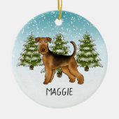 Airedale Terrier Dog Snowy Winterwald und Name Keramik Ornament (Vorne)