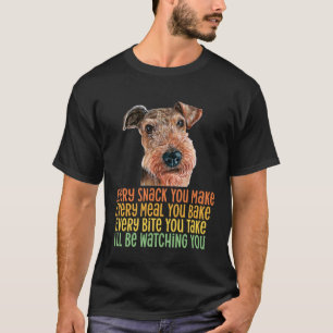 Airedale Terrier jeden Snack, den Sie machen jedes T-Shirt