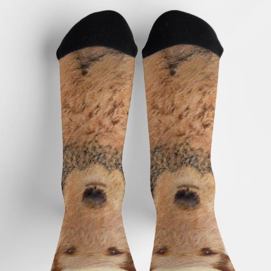 Airedale Terrier Painting - Niedliche Kunst Socken (Oben)