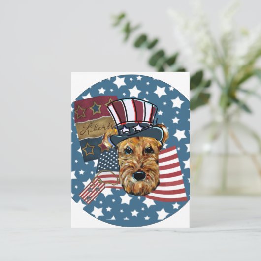 AIREDALE TERRIER POSTKARTE (Stehend Vorderseite)