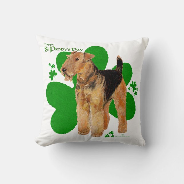 Airedale Terrier St Paddy Kissen (Vorderseite)