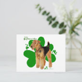 Airedale Terrier St. Patrick Postkarte (Stehend Vorderseite)