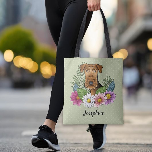 Airedale Terrier und farbenfrohe Sommer Blume Grün Tasche