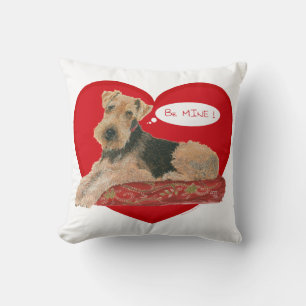 Airedale Terrier Valentine Kissen