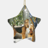 Airedale Terrier Wintertage Geschenke Keramikornament (Rechts)
