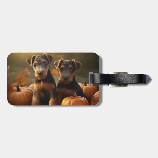 Airedale Welpe Herbst Kürbis Gepäckanhänger (Rückseite horizontal)