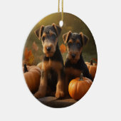 Airedale Welpe Herbst Kürbis Keramik Ornament (Rechts)