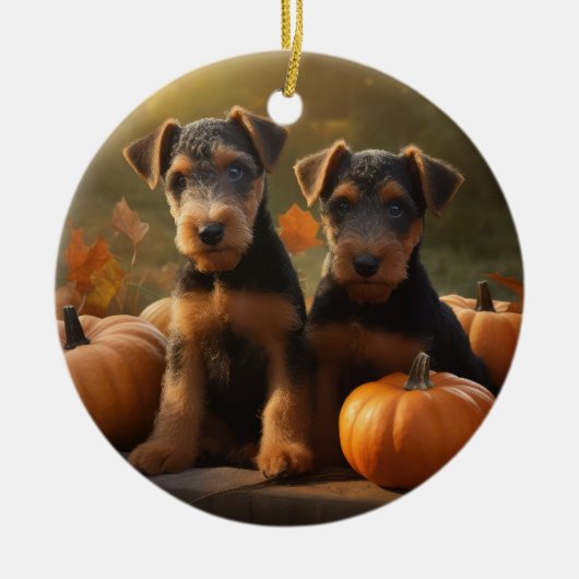 Airedale Welpe Herbst Kürbis Keramik Ornament (Vorne)