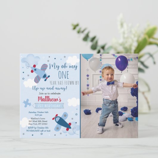 Airplane Clouds Boy Erster Geburtstag Einladung (Stehend Vorderseite)
