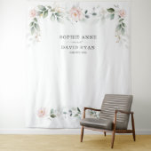 Airy Greenery Pink Floral Gold Wedding Foto Prop Wandteppich (Beispiel)