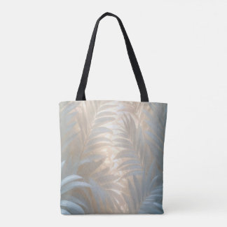 Airy white palm leaves composition in soft hues tasche