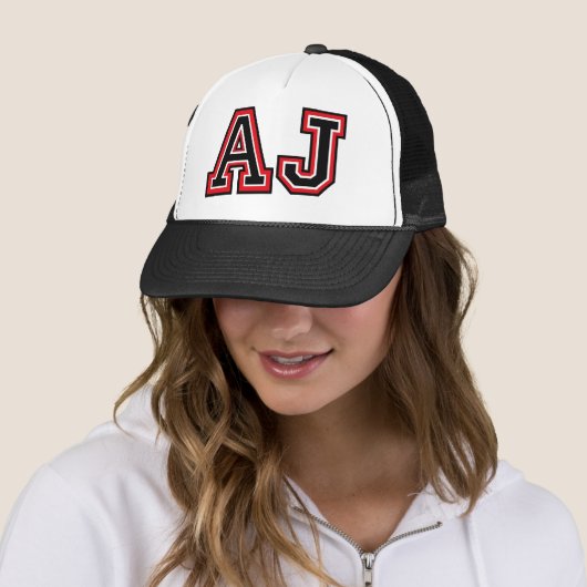 "AJ" Monogramm Truckerkappe (Beispiel)