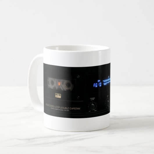 Akai DX-57 Kaffeetasse (Vorderseite Links)