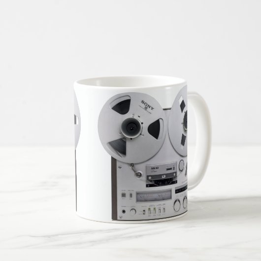 Akai GX-620 Kaffeetasse (VorderseiteRechts)