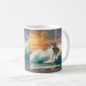 Akita Beach Surfgrafieren Kaffeetasse (VorderseiteRechts)