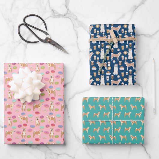 Akita Dog Kaffee und Donuts Geschenkpapier Set (Vorderseite)