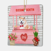 Akita Dog Valentine's Day Kissing Booth Keramikornament (Links)