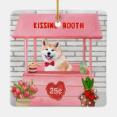 Akita Dog Valentine's Day Kissing Booth Keramikornament (Rückseite)