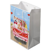 Akita Dog Valentine's Day Lkw Herz Mittlere Geschenktüte (Rückseite Schrägansicht)