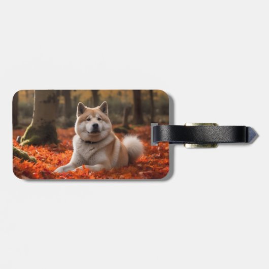 Akita im Herbst Leaves Fall Inspiriert Gepäckanhänger (Rückseite horizontal)