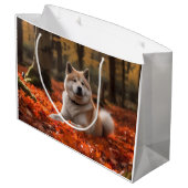Akita im Herbst Leaves Fall Inspiriert Große Geschenktüte (Rückseite Schrägansicht)