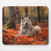 Akita im Herbst Leaves Fall Inspiriert Mousepad (Vorne)