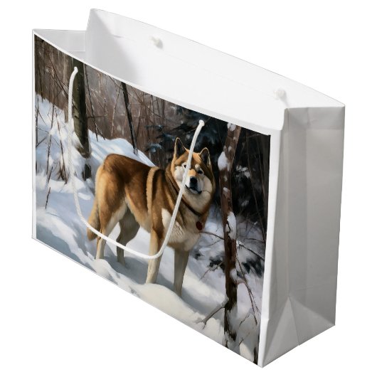 Akita Let It Schnee Weihnachten Große Geschenktüte (Vorderseite Schrägansicht)