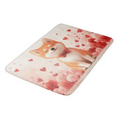 Akita mit Rose - Valentinstag Badematte (Schrägansicht)