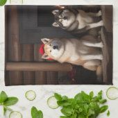 Akita von der Feuerstelle Weihnachten Geschirrtuch (Gefaltet)