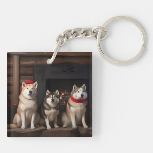 Akita von der Feuerstelle Weihnachten Schlüsselanhänger (Rückseite)