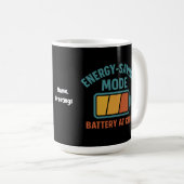 Akku im Rettend Modus bei Chill Retro Funny Kaffeetasse (VorderseiteRechts)