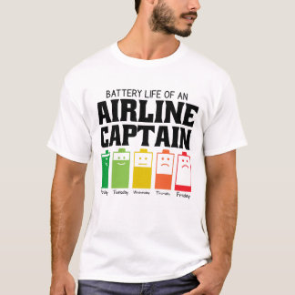 Akkubetriebsdauer eines Flugzeugkapitän T-Shirt