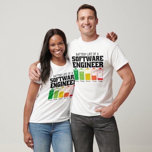 Akkulaufzeit eines Software-Engineers T-Shirt (Unisex)
