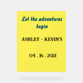 Akryllisches Zeichen mit gelbem Hintergrund Acrylschild (Vorderseite)