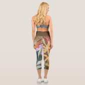 Aktives Verschleiß Capri-Leggings mit abstraktem b Capri Leggings (Rückseite)