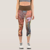 Aktives Verschleiß Capri-Leggings mit abstraktem b Capri Leggings (Vorderseite)