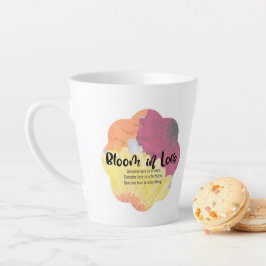Aktuelle Tasse mit dem Logo "Bloom in Liebe"