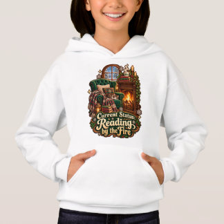 Aktueller Status: Lesend am Feuer Winter Hoodie