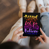 Akzeptieren Sie, was Motivierend Zitat ist - Rainb Postkarte
