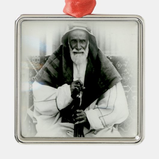 Al Khalifah Isa Ibn Ali Silbernes Ornament (Vorne)