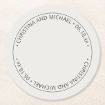 Alabaster ・ Einfache Hochzeit Runder Pappuntersetzer<br><div class="desc">Einfaches Untersetzer mit Namen und Hochzeitsdatum des Paares. Design ist vollständig personalisierbar und in verschiedenen modernen Farben erhältlich. Kontaktieren Sie uns für Hilfe bei der Personalisierung oder Anpassung an Ihre Bedürfnisse. HINT: Textzeile werden auf beiden Hälften des Untersetzer dupliziert, extrem lange Textlängen können sich überschneiden. Kontaktieren Sie uns, um Hilfe...</div>