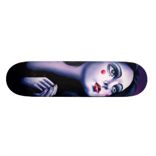Alabaster-Touch und eine arsenhaltige Zunge Skateboard
