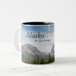 Alaska-Kaffee-Tassen - die letzte Grenze Zweifarbige Tasse<br><div class="desc">Alaska die letzte GrenzTasse. Alaskageschenke und -andenken können gekauft werden und Auftrag auf verschiedenen Alaskaon-line-Schenkungssteuern. Aber stellen Sie ein personalisiertes alaskisches Geschenk, addieren gerade einen Namen, ein Datum Ihrer alaskischen Ferien für die einer netten Andenkens her. Bestellen Sie Alaska-Kaffee-Tassen, um sich an Ihre Reise nach Alaska zu erinnern, Ihre alaskische...</div>