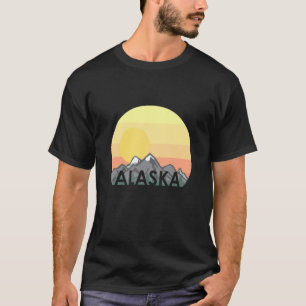 Alaska Kreuzfahrten Erlebnisgebirge mit Sonnenaufg T-Shirt