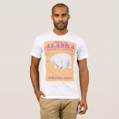 Alaska Polar Bear Vintage Reiseplakat T-Shirt (Vorne ganz)