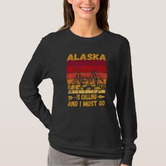 Alaska ruft und ich muss gehen Vintage Berge  T-Shirt