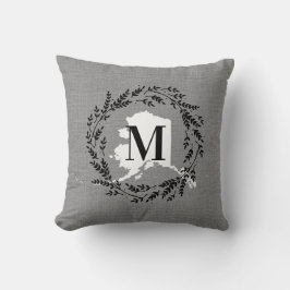 Alaska Rustic Wreath Monogram Throw Kissen