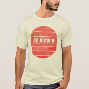 Alaska Sunset Snowy Mountains Vintag verblasst T-Shirt