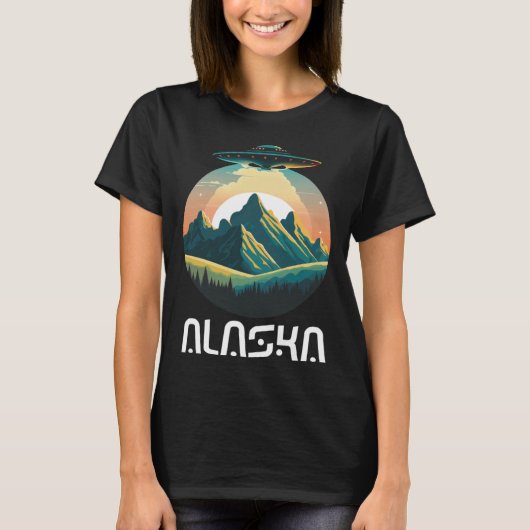 Alaska UFO For UFO and Alien Fans T-Shirt (Vorderseite)