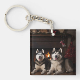 Alaskan Malamute am Feuerplatz Weihnachten Schlüsselanhänger